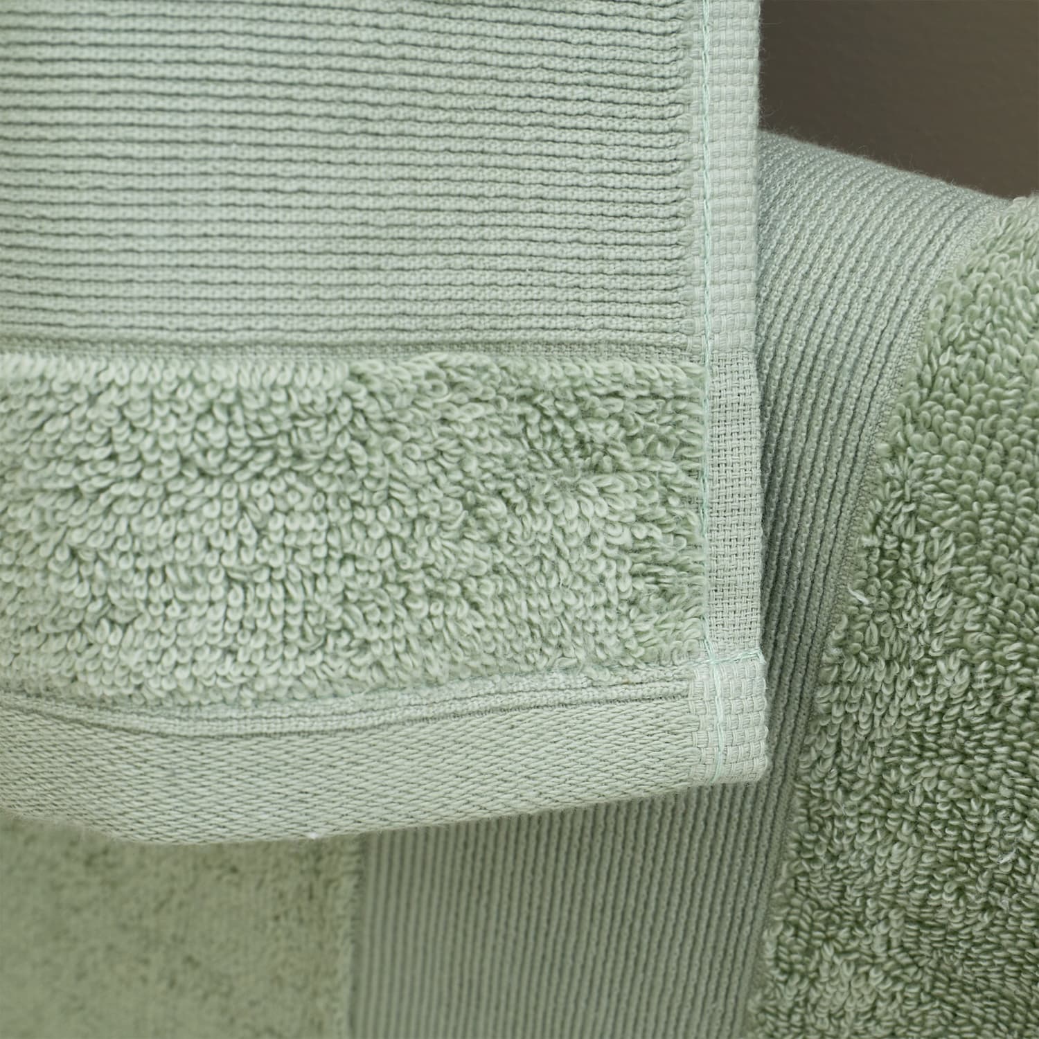Catherine Lansfield Anti-Bacterial 500gsm 2 Piece Sage 100% Cotton Bath Sheet Towel Bale