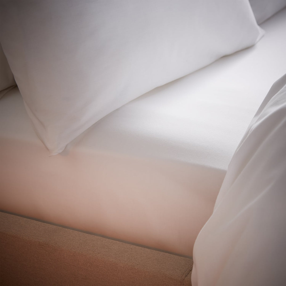Bianca Temperature Controlling 30cm Deep Fitted Sheet