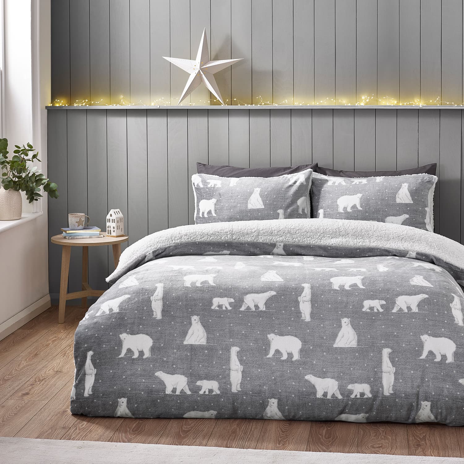 Catherine Lansfield Cosy Polar Bear Duvet Cover Set - Grey - Cosy Polar Bear Duvet Set