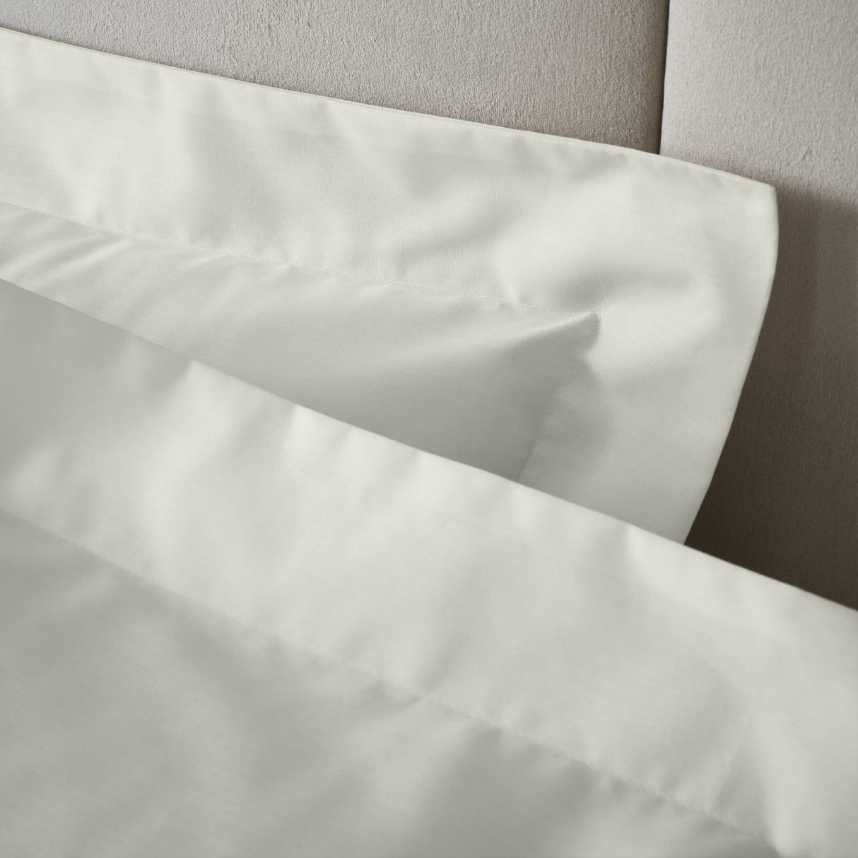 Bianca Fine Linens 180 Thread Count Egyptian Cotton 34cm Deep Fitted Sheet - Egyptian Cotton Oxford Pc