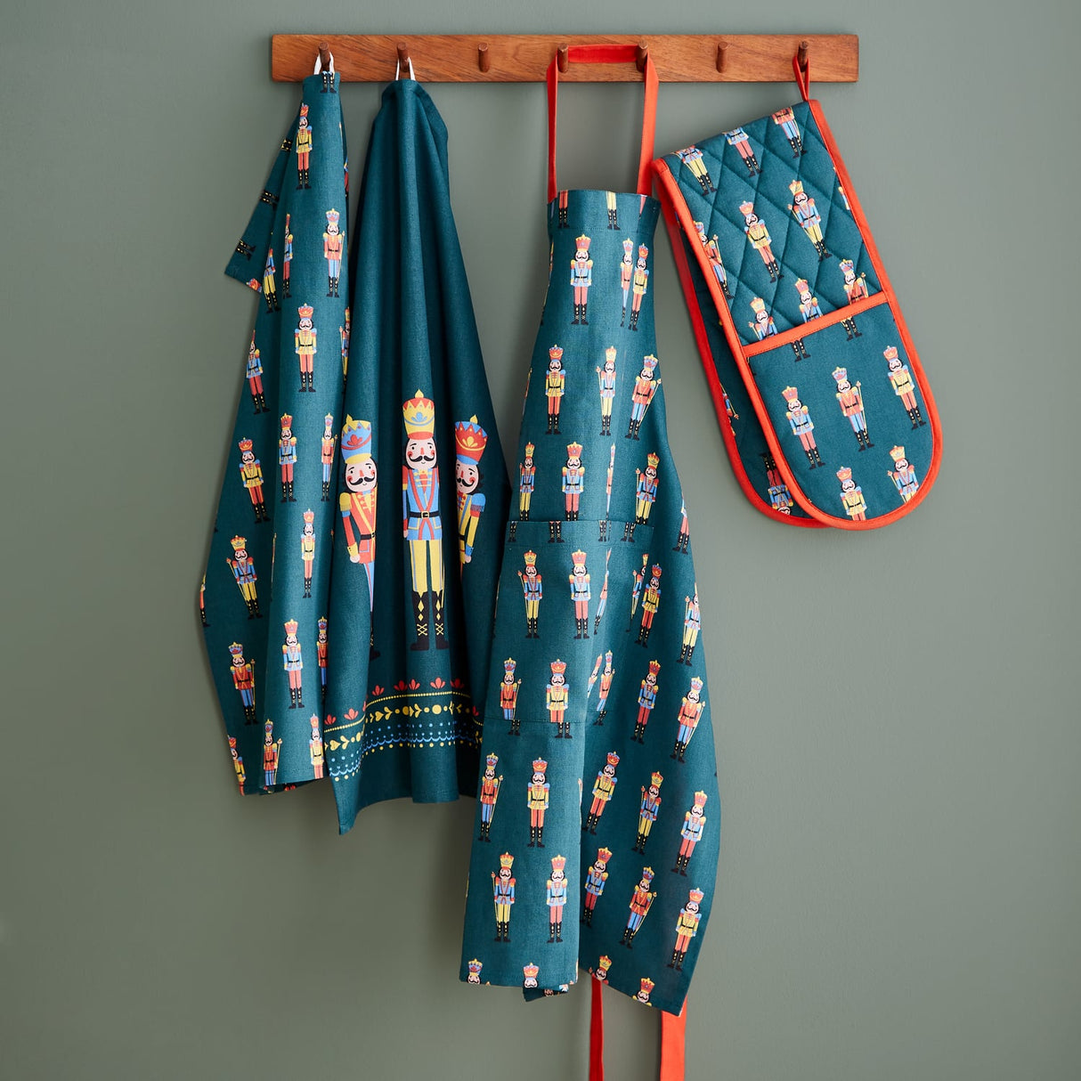 Catherine Lansfield Christmas Nutcracker Duvet Cover Set - Nutcracker Kitchen Group