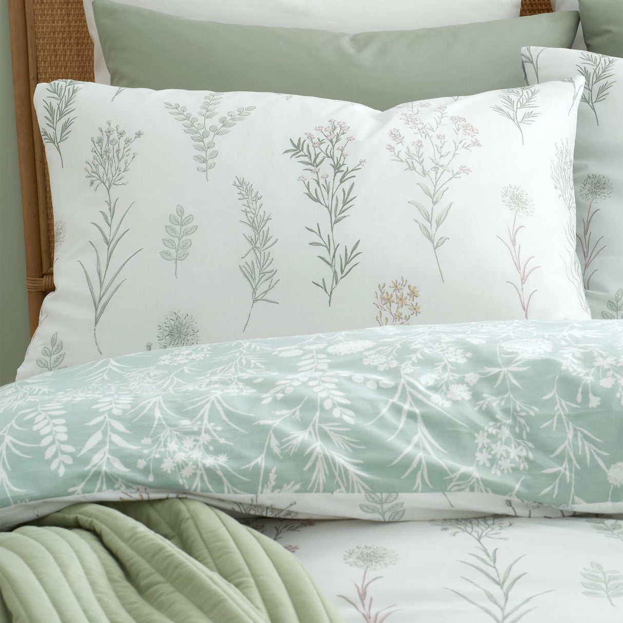 Bianca Fine Linens Wild Flowers Duvet Cover Set - Wild Flowers Duvet Set
