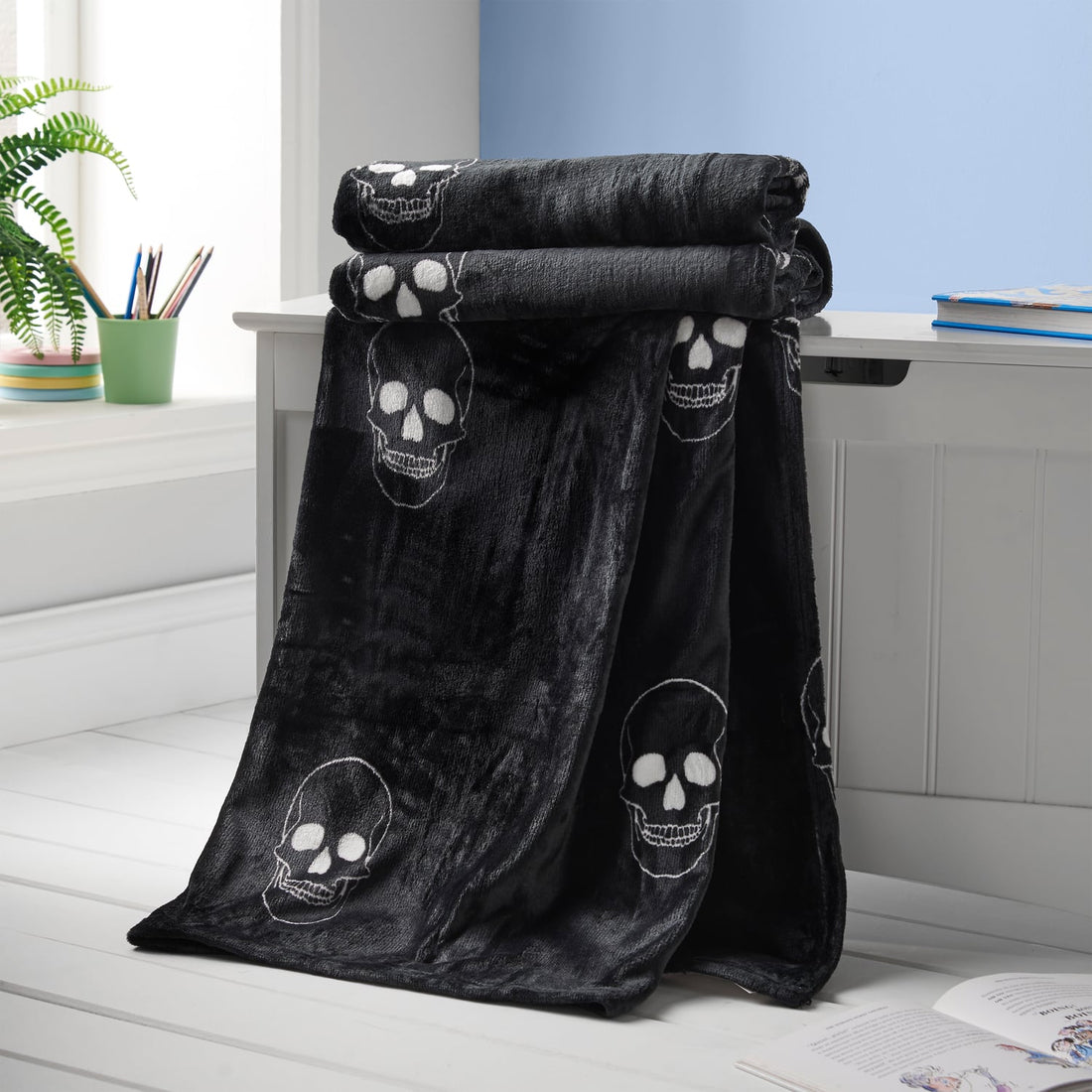 Catherine Lansfield Skulls Throw Blanket