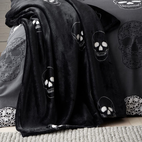 Catherine Lansfield Skulls Throw - Skulls Throw
