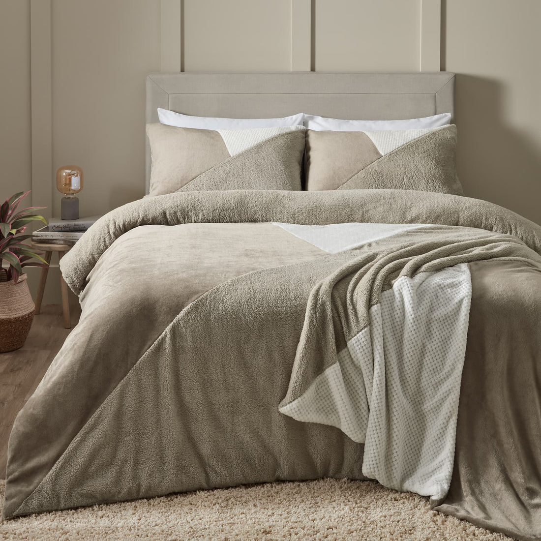 Catherine Lansfield Larsson Geo Cosy Collection Duvet Cover Set