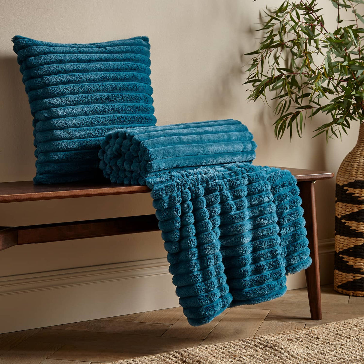 Catherine Lansfield Cosy Ribbed Filled Cushion 45cm x 45cm - Teal - Cosy Ribbed Cushion Teal