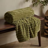 Catherine Lansfield Cosy Ribbed Velvet Throw – Green – 130cm x 170cm - Cosy Ribbed Throw Olive Green