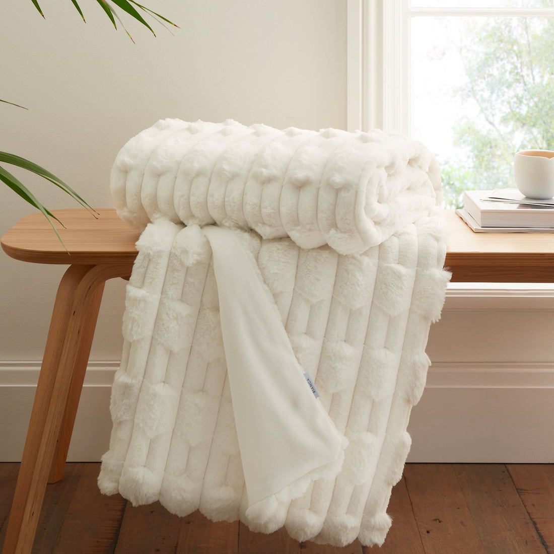 Bianca Fine Linens Carved Faux Fur Cream Thermal Throw Blanket 150cm x 200cm