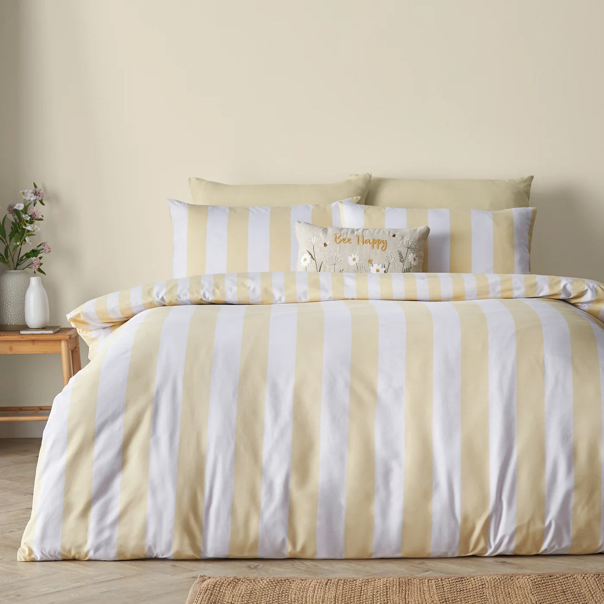 Catherine Lansfield Cove Stripe Reversible Duvet Cover Set with Pillowcase