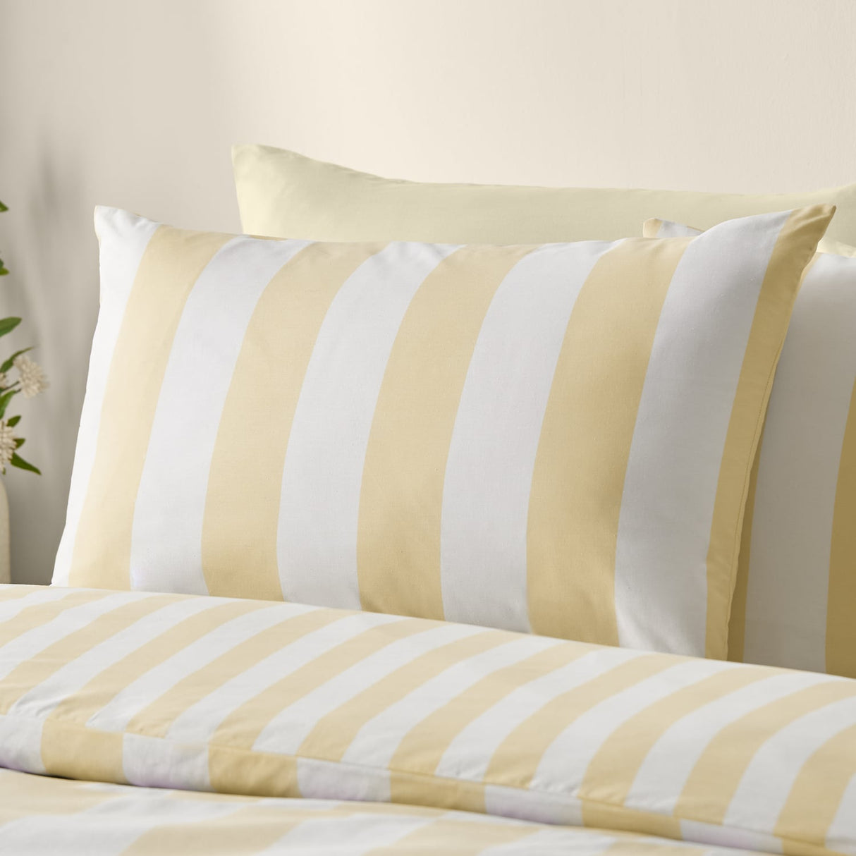 Catherine Lansfield Cove Stripe Yellow Duvet Cover Bedding Set - Cove Stripe Yellow Duvet Set