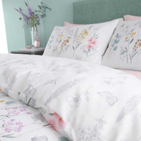 Catherine Lansfield Emilia Floral Duvet Cover Set - Emilia Floral Duvet Set