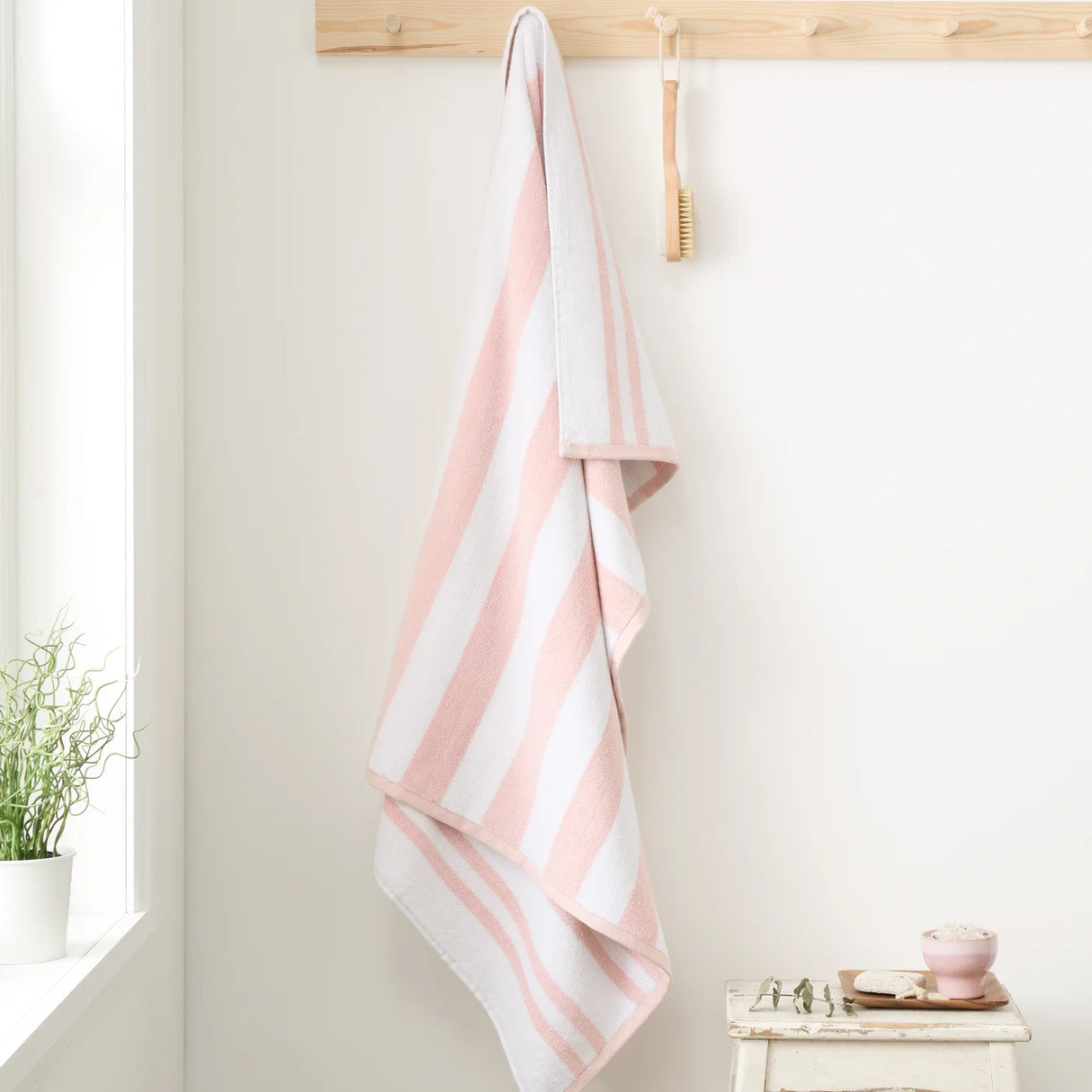 Bianca Reversible Stripe 600gsm Cotton Jacquard Towels