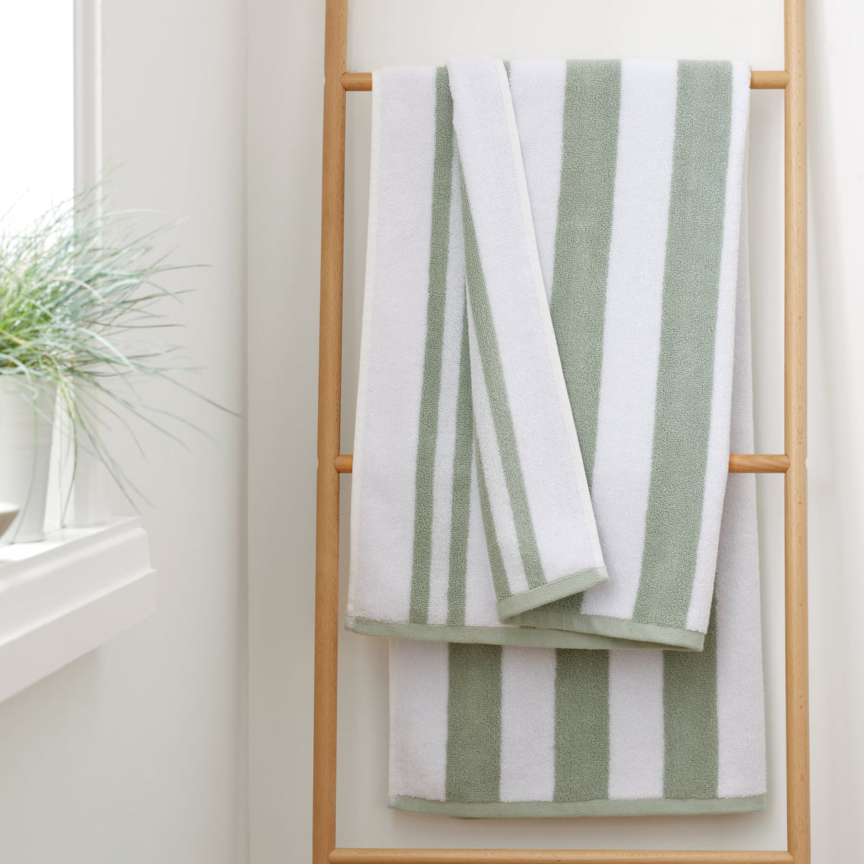 Bianca Reversible Stripe 600gsm Cotton Jacquard Towels - Sage Green
