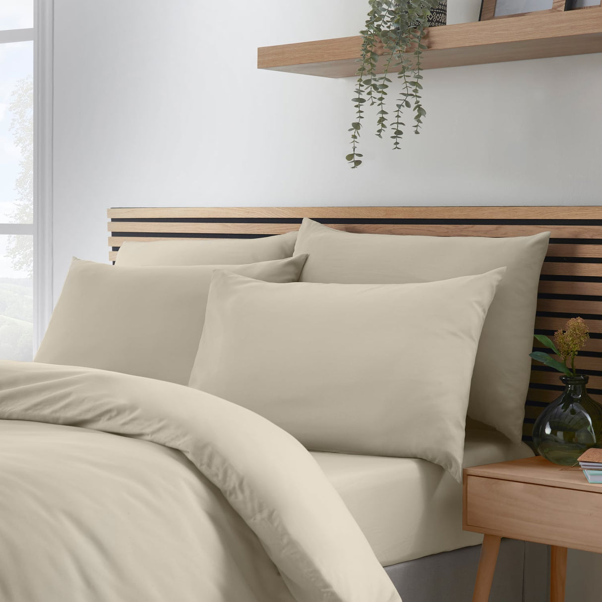 Catherine Lansfield So Soft Non Iron 30cm Deep Fitted Sheet - Easy So Soft Easy Iron Natural