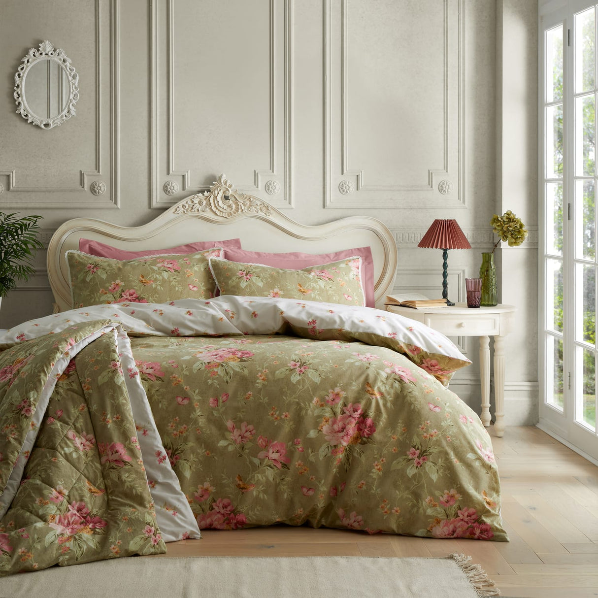 Catherine Lansfield Bridgerton Penelope Floral Duvet Cover Set - Cream - Penelope Floral Duvet Set (With Accessories)