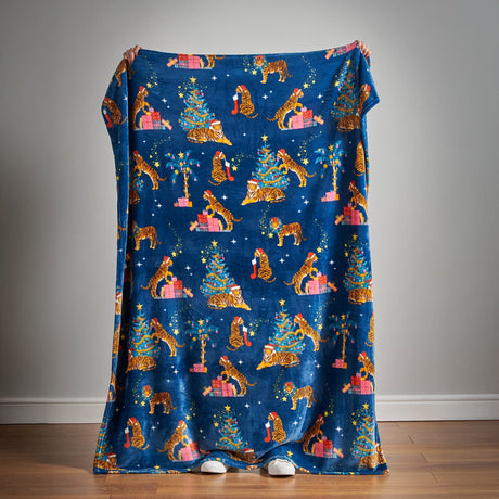 Catherine Lansfield Christmas Tiger Cosy Throw - Christmas Tiger Throw