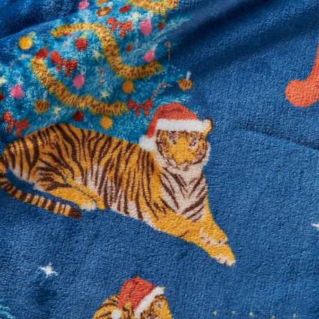 Catherine Lansfield Christmas Tiger Cosy Throw - Christmas Tiger Throw
