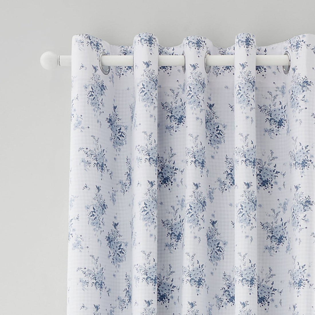 Catherine Lansfield Lucie Floral Eyelet Curtains