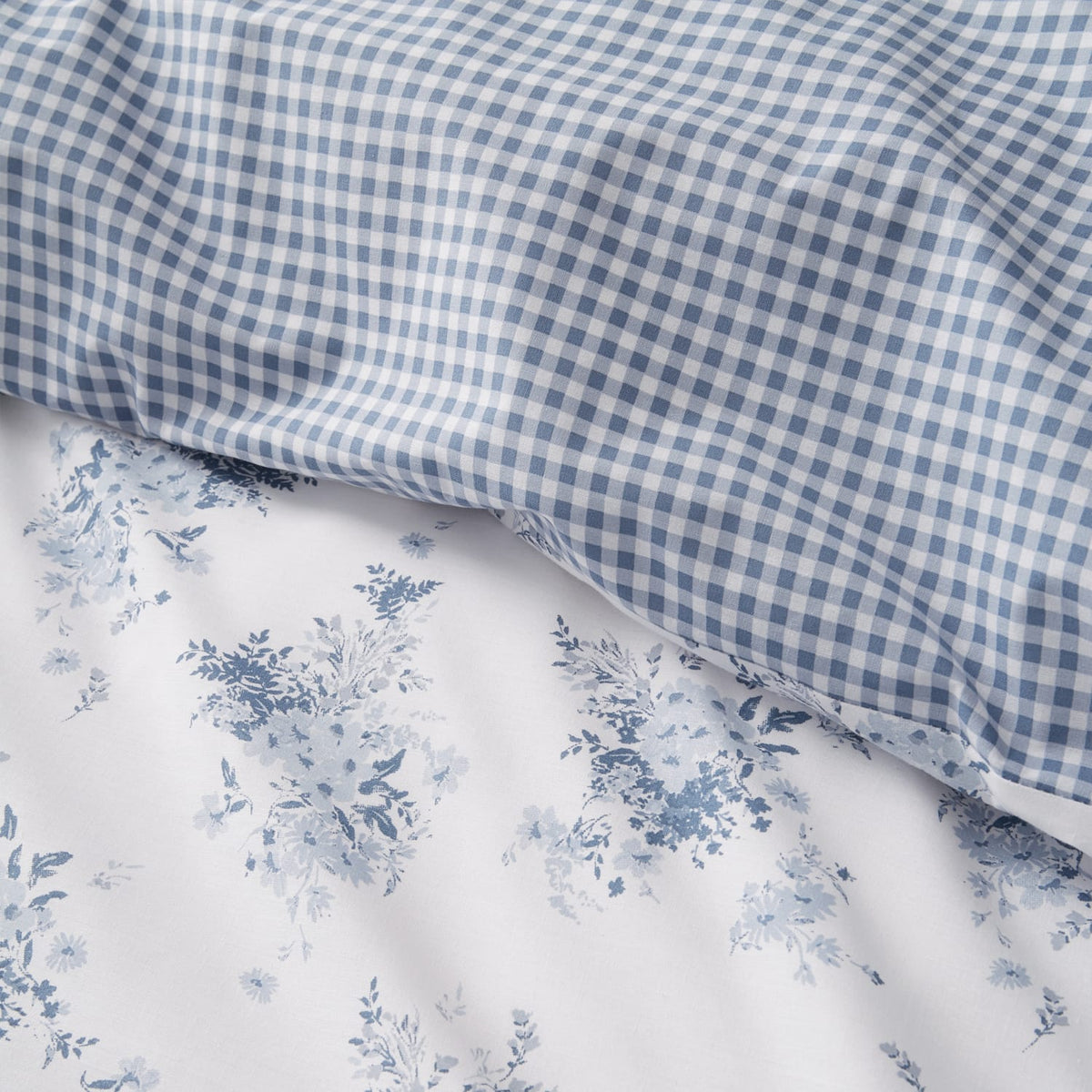 Catherine Lansfield Lucie Floral Frill Duvet Cover Set - Lucie Floral Frill Duvet Set