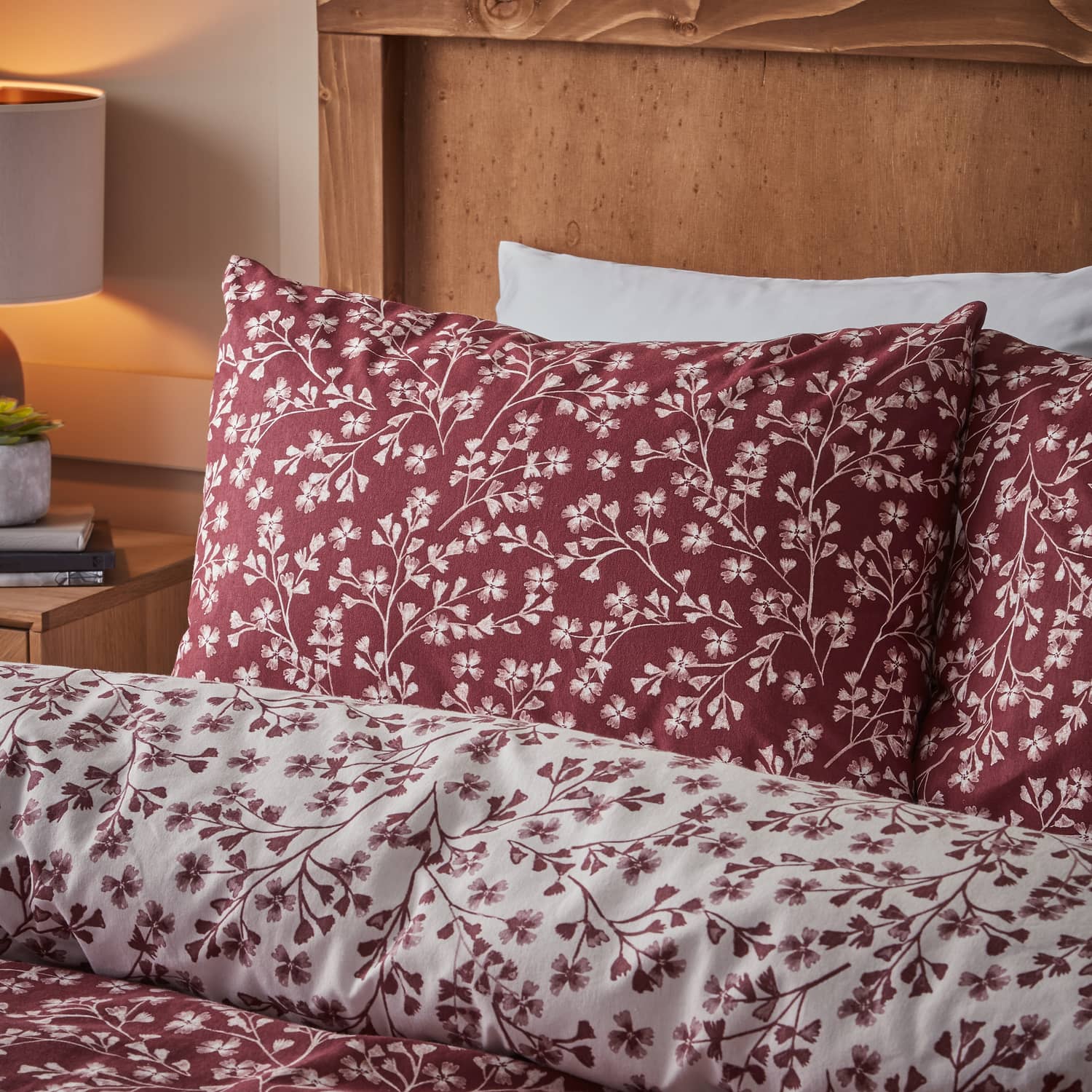 Catherine Lansfield Grace Floral Leaf Brushed Cotton Flannelette Duvet Cover Set - Red - Grace Floral Red Duvet Set