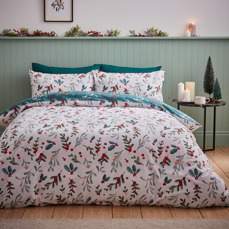 Catherine Lansfield Christmas Holly & Mistletoe Brushed Cotton Flannelette Set - Holly And Mistletoe Duvet Set