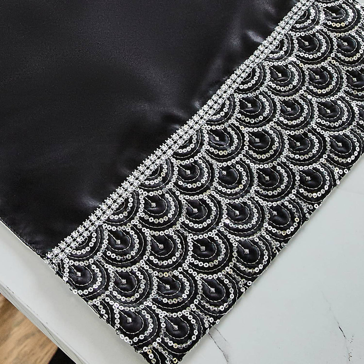 Catherine Lansfield Deco Sequin Placemats 4 Pack Black - Deco Sequin Dining Placemat Black