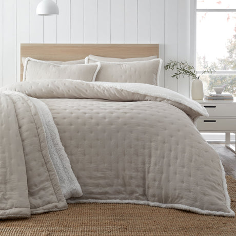 Catherine Lansfield Cosy Nori Sherpa Duvet Cover Set