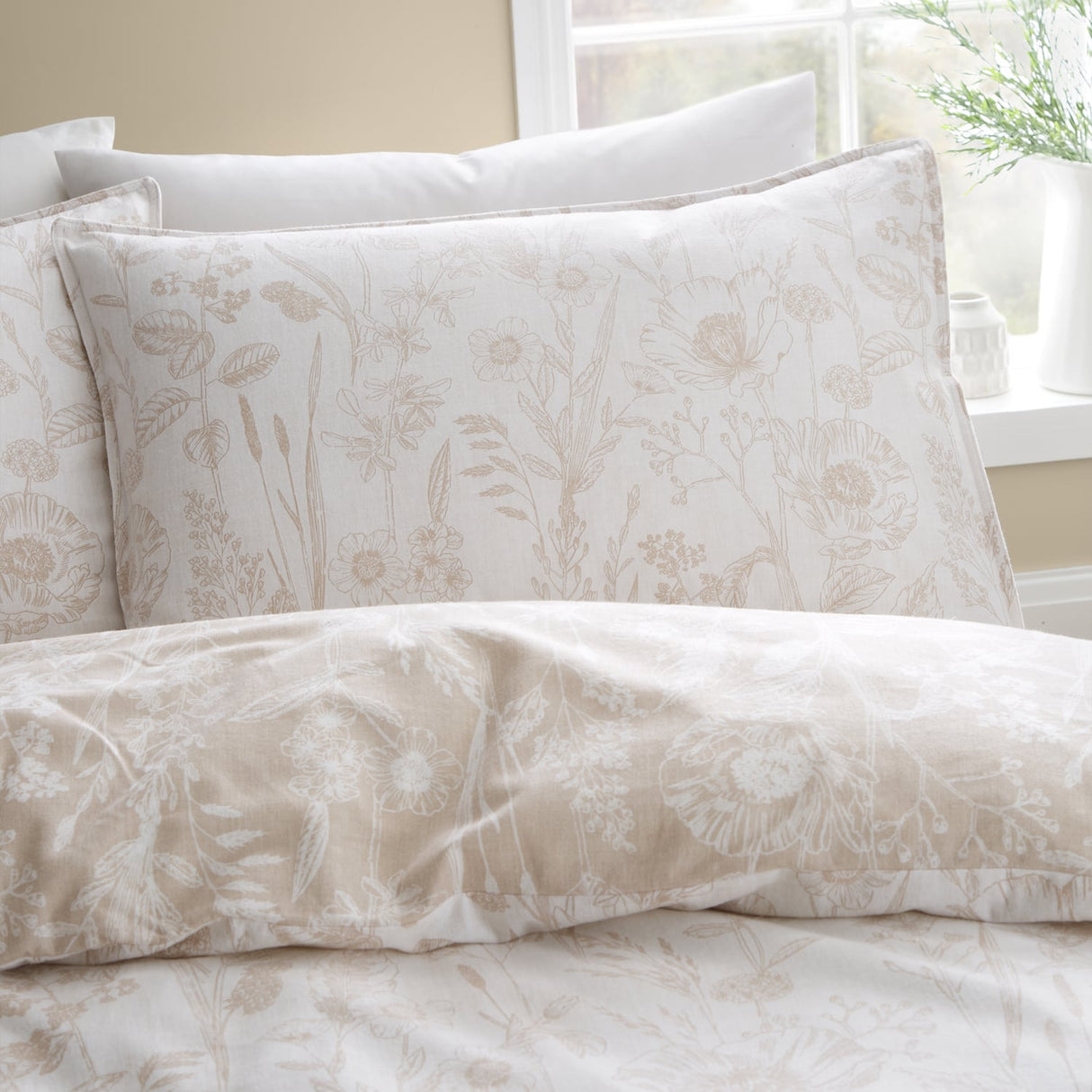 Bianca Fine Linens Brushed Floral Toile Duvet Cover Set - Brushed Floral Toile Duvet Set