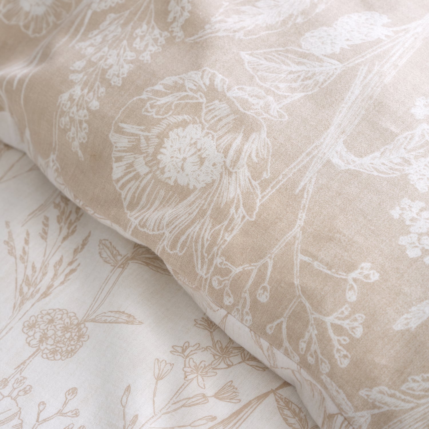 Bianca Fine Linens Brushed Floral Toile Duvet Cover Set - Brushed Floral Toile Duvet Set