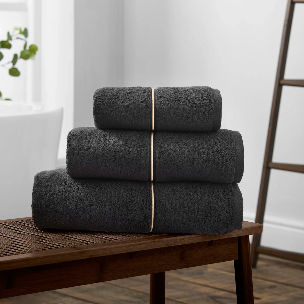 Bianca Zero Twist Satin Stitch 600gsm Cotton Towel - Black