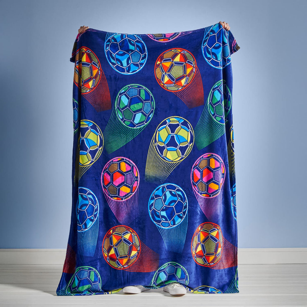 Catherine Lansfield Bright Football Kids Cosy Throw - Bright Football Throw