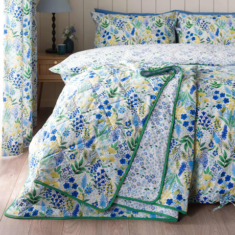 Catherine Lansfield Tilly Floral Bedspread