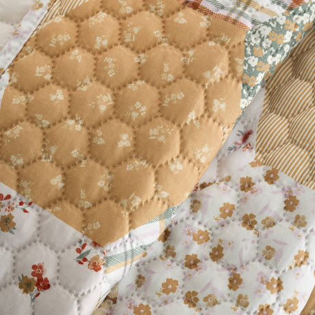 Catherine Lansfield Floral Patchwork Bedspread - Floral Patchwork Bedspread