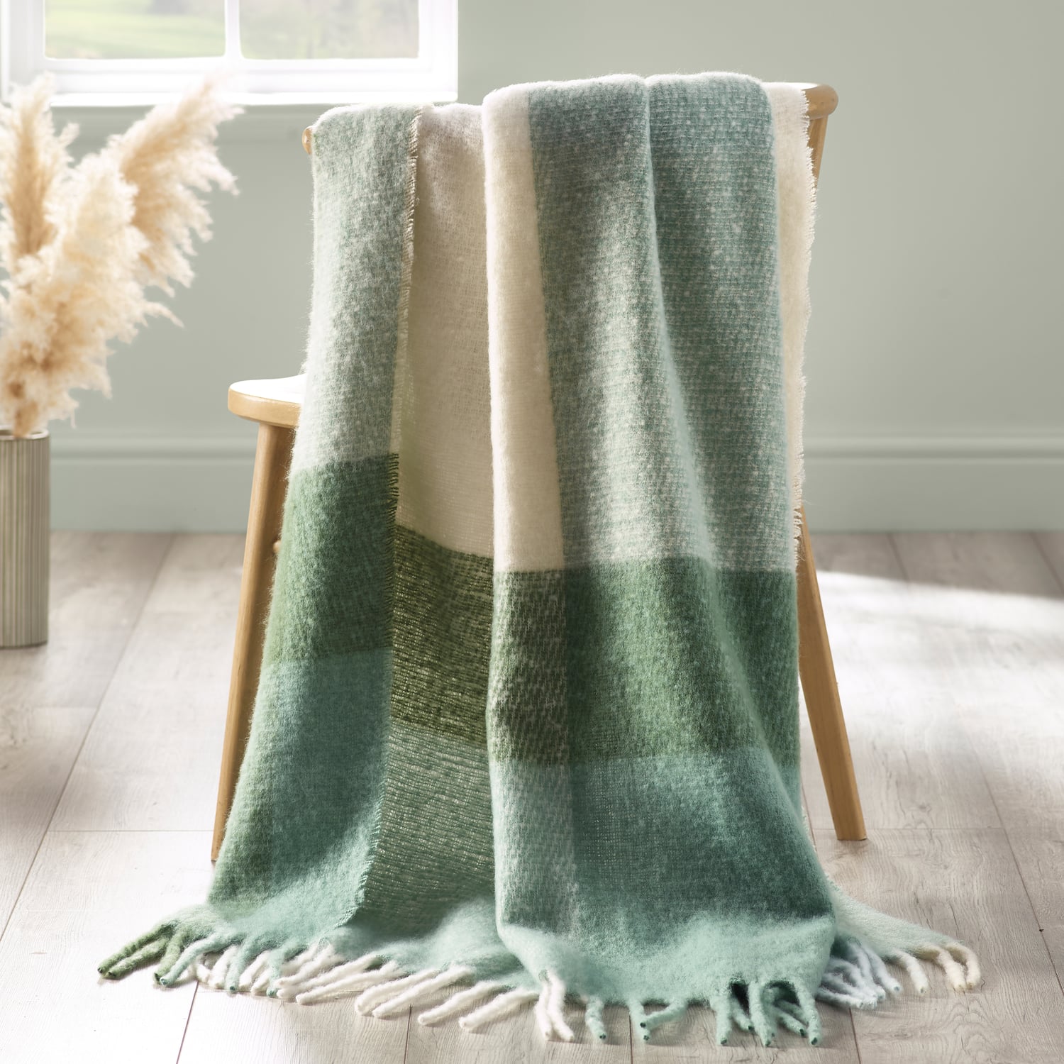 Catherine Lansfield Faux Mohair Check Throw - Faux Mohair Check Green Throw