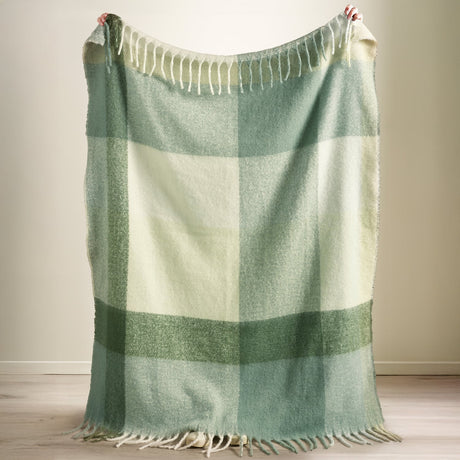 Catherine Lansfield Faux Mohair Check Throw - Faux Mohair Check Green Throw
