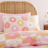 Catherine Lansfield Retro Daisy Duvet Cover Set - Retro Daisy Duvet Set