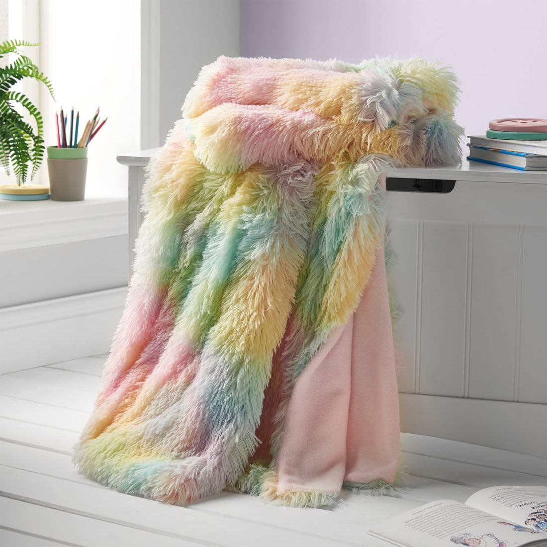 Catherine Lansfield Rainbow Cuddly Throw Blanket Cosy Kids Blanket