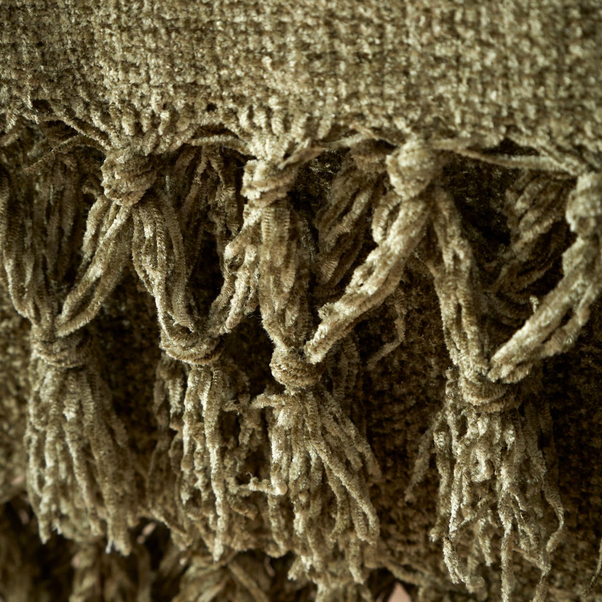 Catherine Lansfield Wilson Plain Cosy Throw 130cm x 170cm - Wilson Chenille Throw Olive