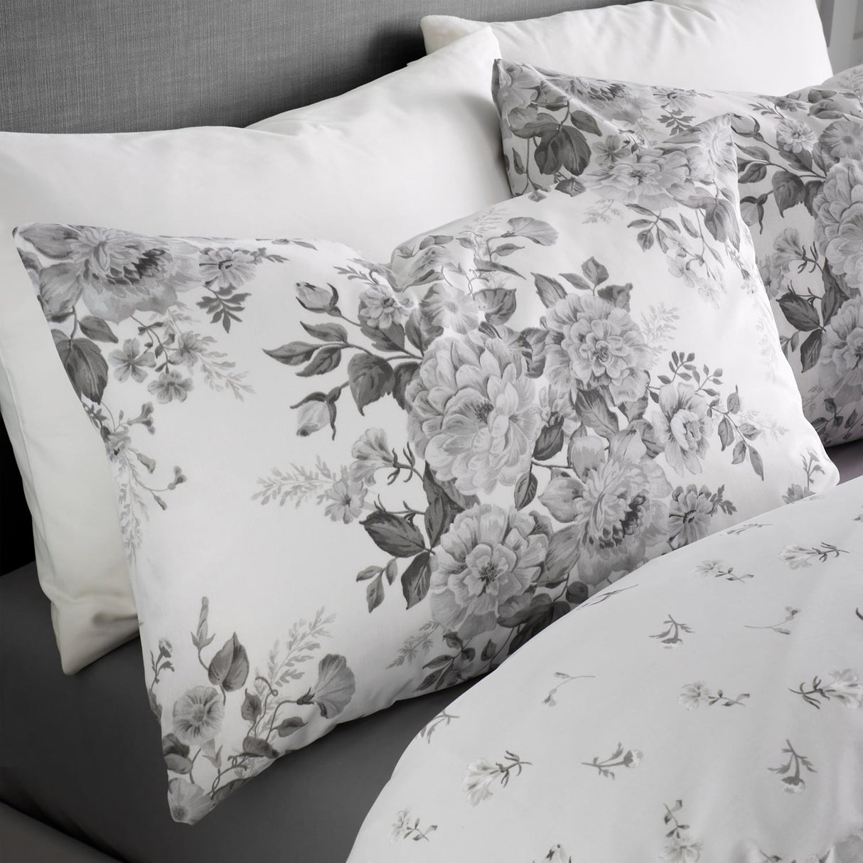 Catherine Lansfield Elinda Floral Duvet Cover Set - Elinda Floral Duvet Set