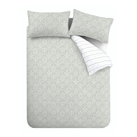 Scallop Floral 200 Thread Count Duvet Cover Set by Bianca