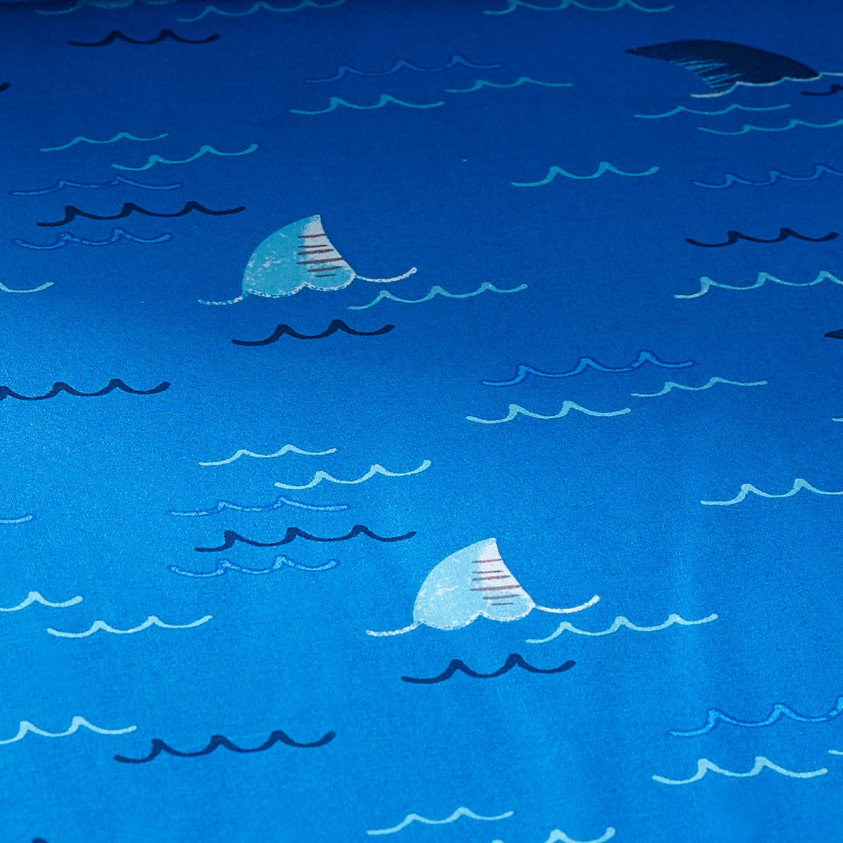 Catherine Lansfield Jawsome Shark Kids Bedding 25cm Deep Fitted Sheet - Jawsome Shark Fitted Sheet