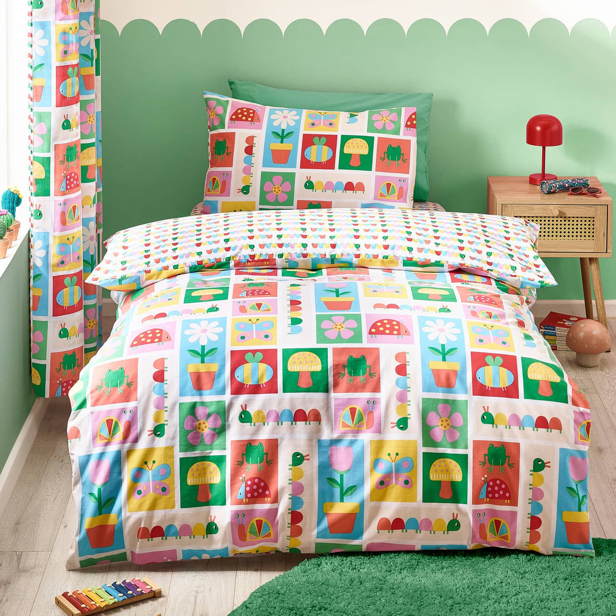 Catherine Lansfield Curious Caterpillar Kids Duvet Cover Set - Curious Caterpillar Duvet Set