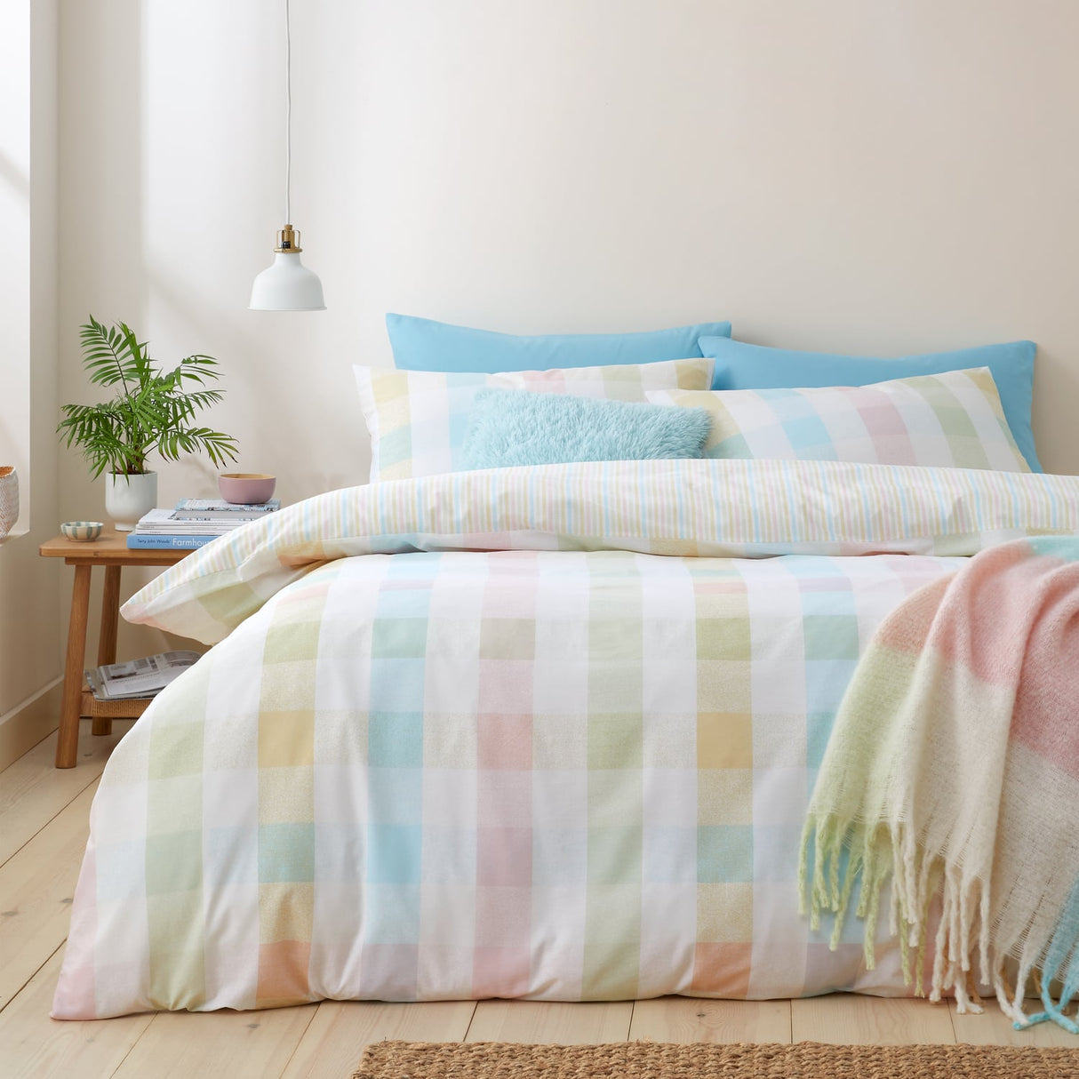 Catherine Lansfield Spring Check Duvet Cover Set