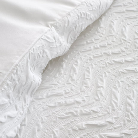 Catherine Lansfield Heatset Wave Duvet Cover Set - White - Heatset Wave White Duvet Set