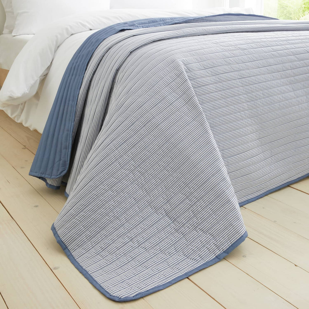 Catherine Lansfield Stripe Bedspread - Stripe Bedspread Blue