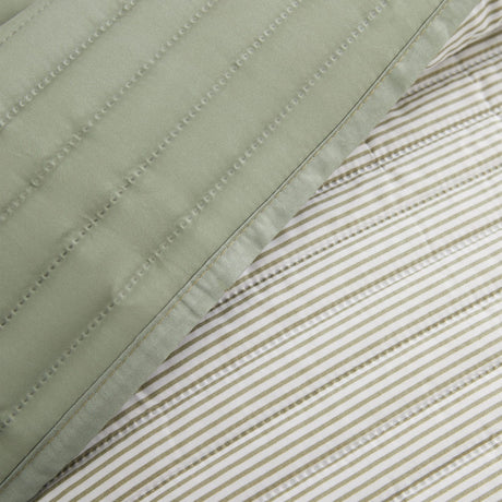 Catherine Lansfield Stripe Bedspread - Stripe Bedspread Green