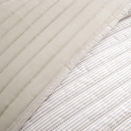 Catherine Lansfield Stripe Bedspread - Stripe Bedspread Natural