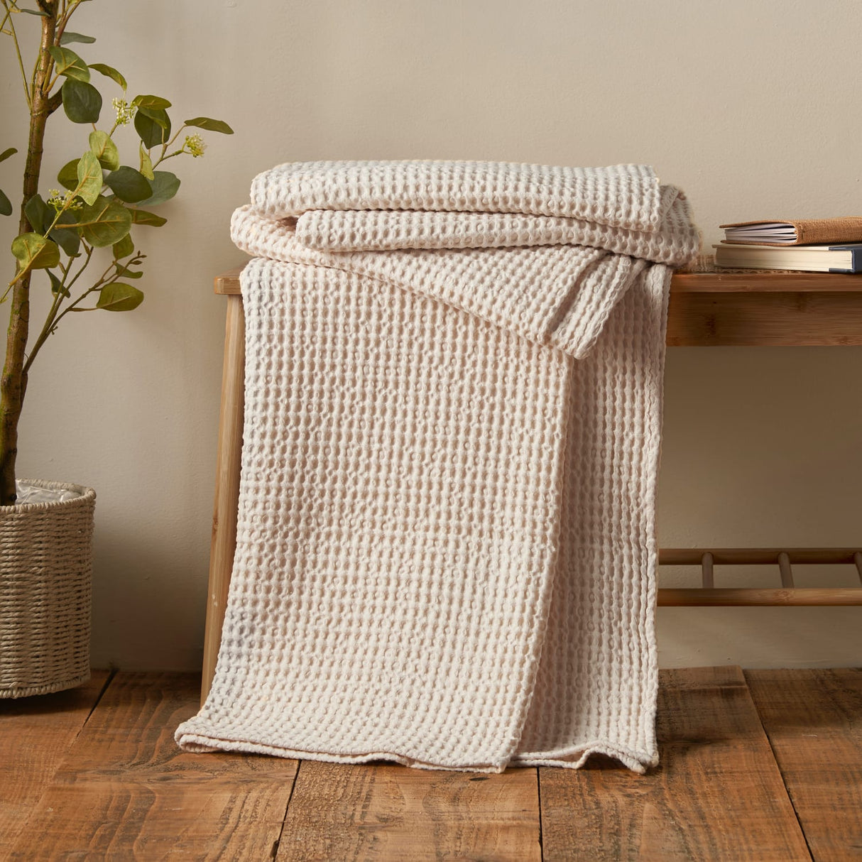 Pineapple Elephant Jaipur Chunky Waffle 100% Cotton Throw – Natural – 150cm x 200cm