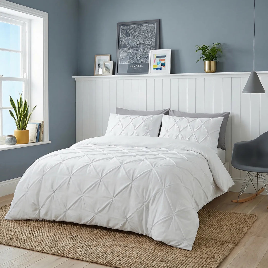 Balmoral White Duvet Cover Bedding Set