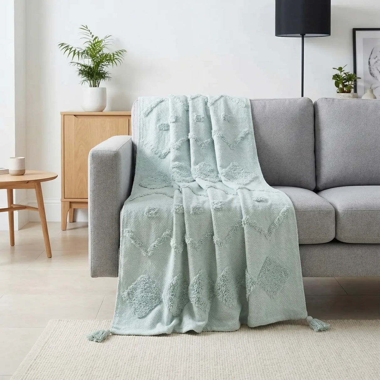 Juniper Tufted Throw Blanket 2